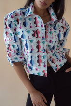 Load image into Gallery viewer, Printed Fly Jacket