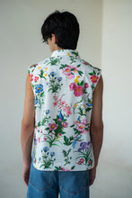 Load image into Gallery viewer, Flower Print Sleeveless Jacket