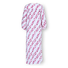 Load image into Gallery viewer, Ribbon Vogue