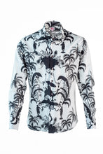 Load image into Gallery viewer, Black Camel Print Shirt
